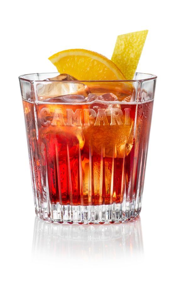 Camila Queiroz — Americano