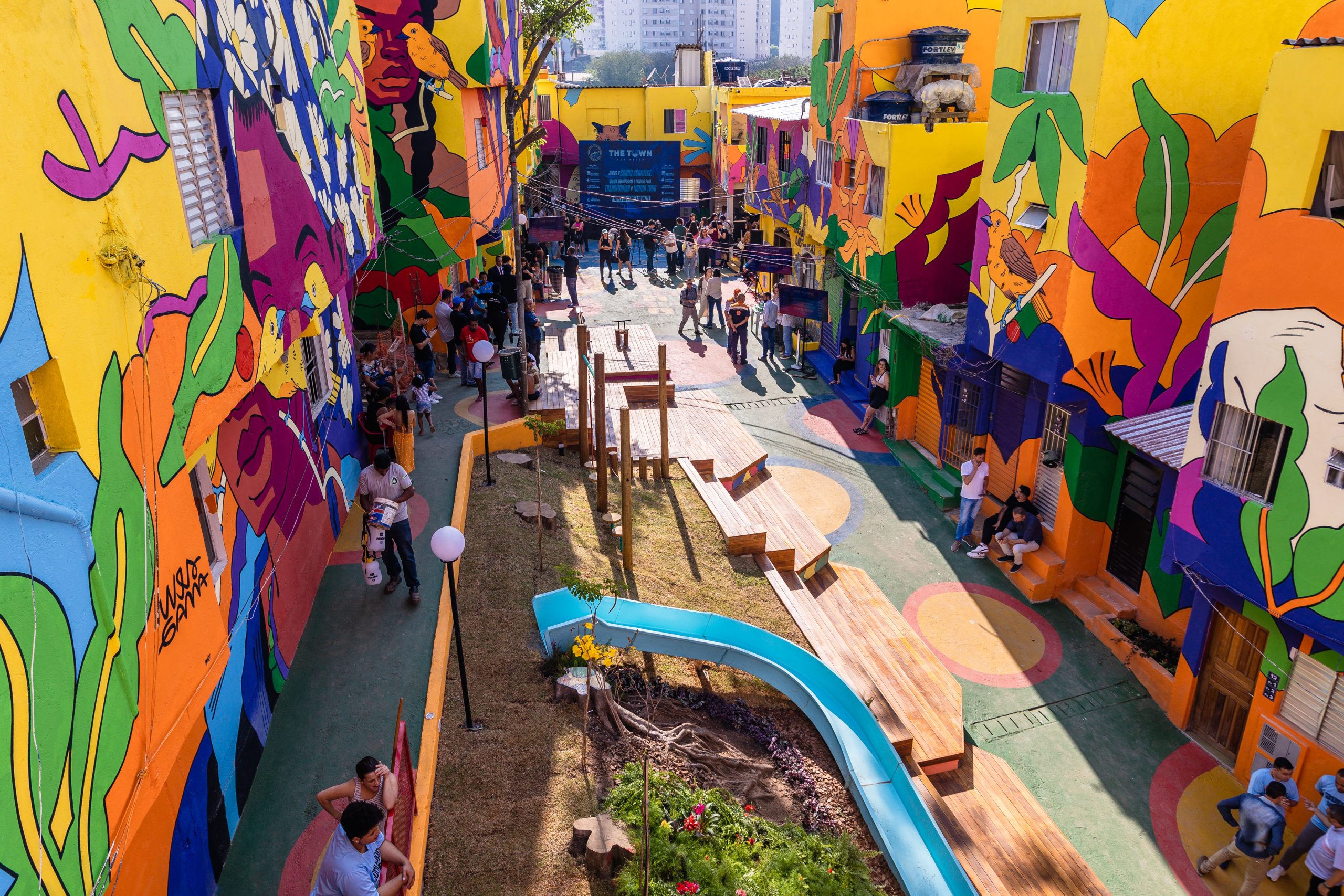 The Town: Favela 3D na Favela do Haiti celebra dois anos com marcos importantes e inéditos, com metodologia criada pela Gerando Falcõe