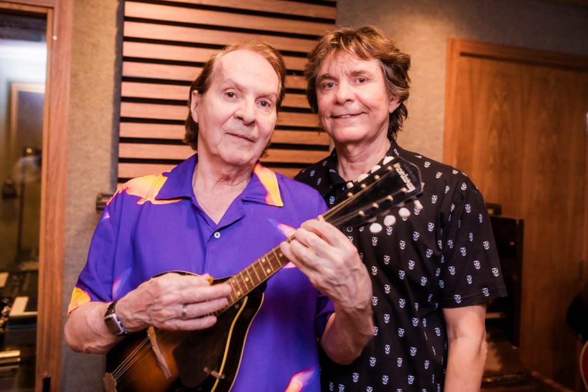 Lô Borges e Beto Guedes