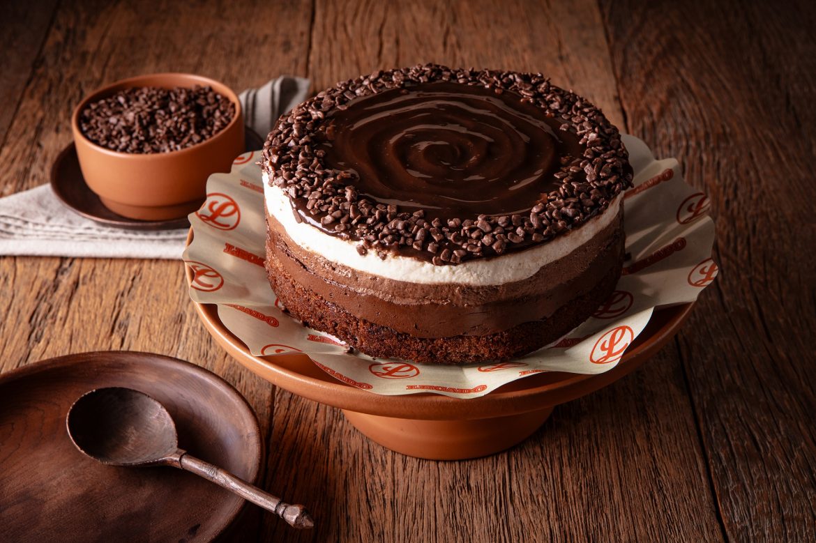 Torta Mousse Três Chocolates Lecadô Torta Mousse Três Chocolates Lecadô