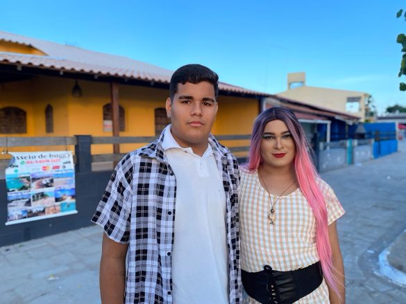 Luiz Kingsman e Odoguiinha lançam parceria que une funk e forró e já embala rádios do Rio e Pernambuco Luiz Kingsman e Odoguiinha lançam parceria que une funk e forró e já embala rádios do Rio e Pernambuco