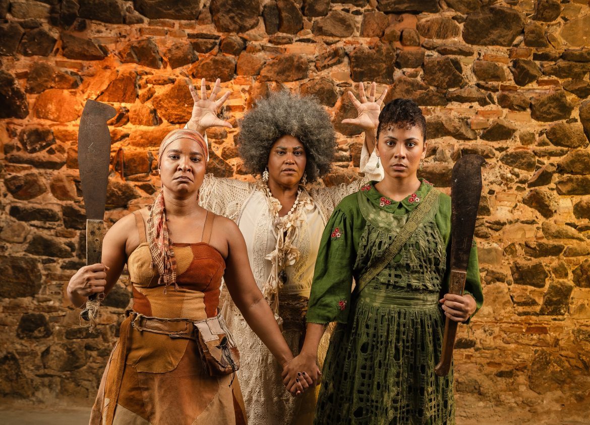 As atrizes Larissa Luz, Lilian Valeska e Bárbara Sut- Foto: Caio Lírio