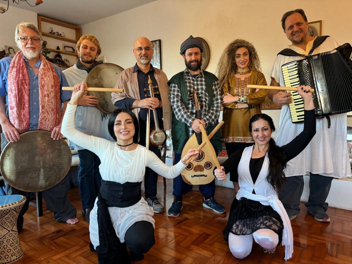 Rotas de Rumi Rotas de Rumi