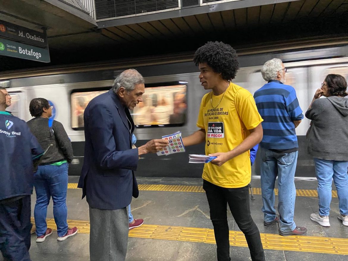 MetrôRio lança Revista Coquetel para estimular boas práticas de segurança no sistema metroviário
