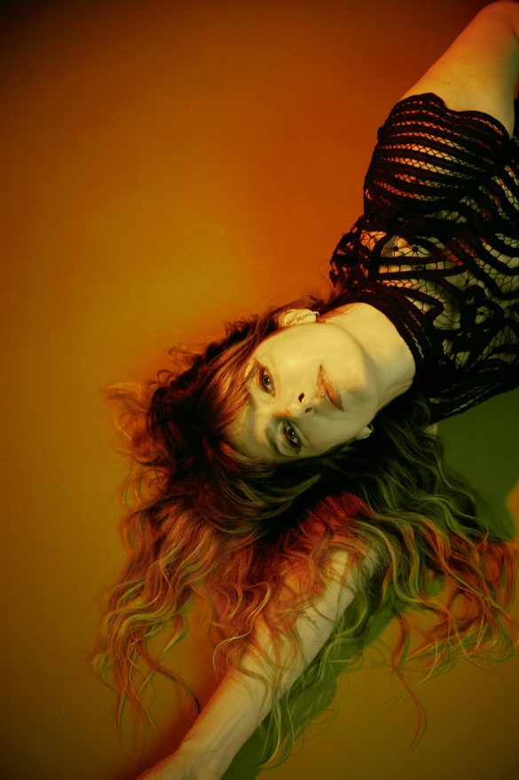 Anna Ratto - foto; Elisa-Bezerra