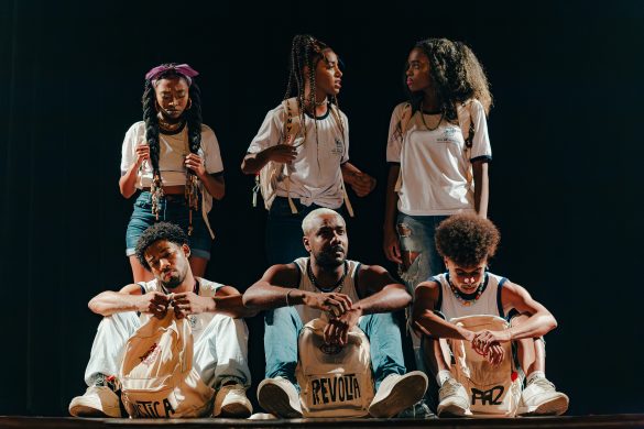 Ninguém Me Ensinou a Morrer - Foto: @aquelaany