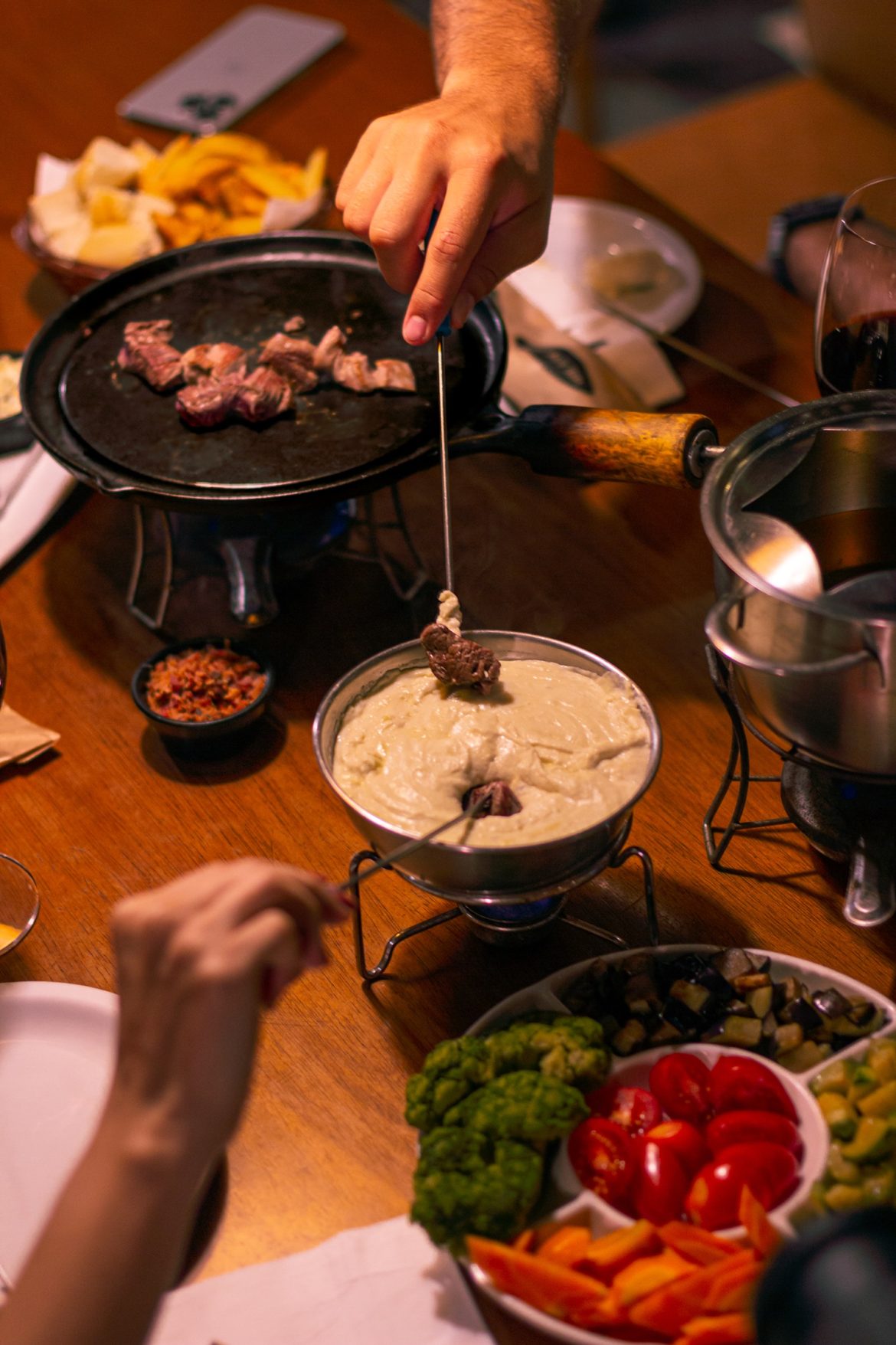 Fondue Gran Parrilla 2025