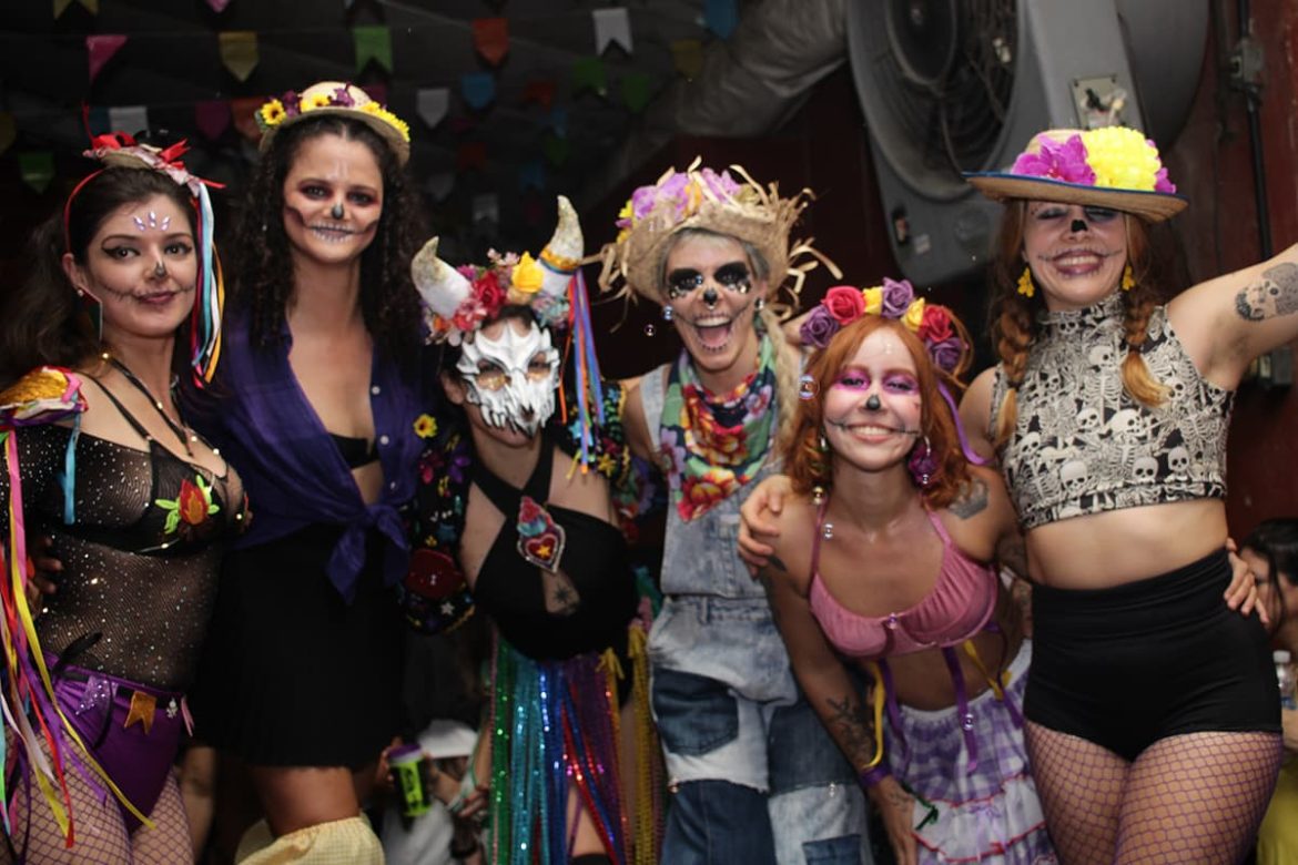 Do Xote ao Carimbó: Cordão do Me Enterra na Quarta fecha o calendário julino com baile arretado