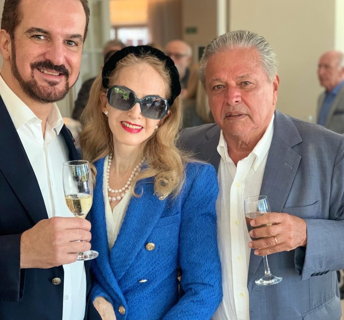O consul da Finlândia. ,Sérgio Chamone,Diana Macedo e Aloysio Teixeira
