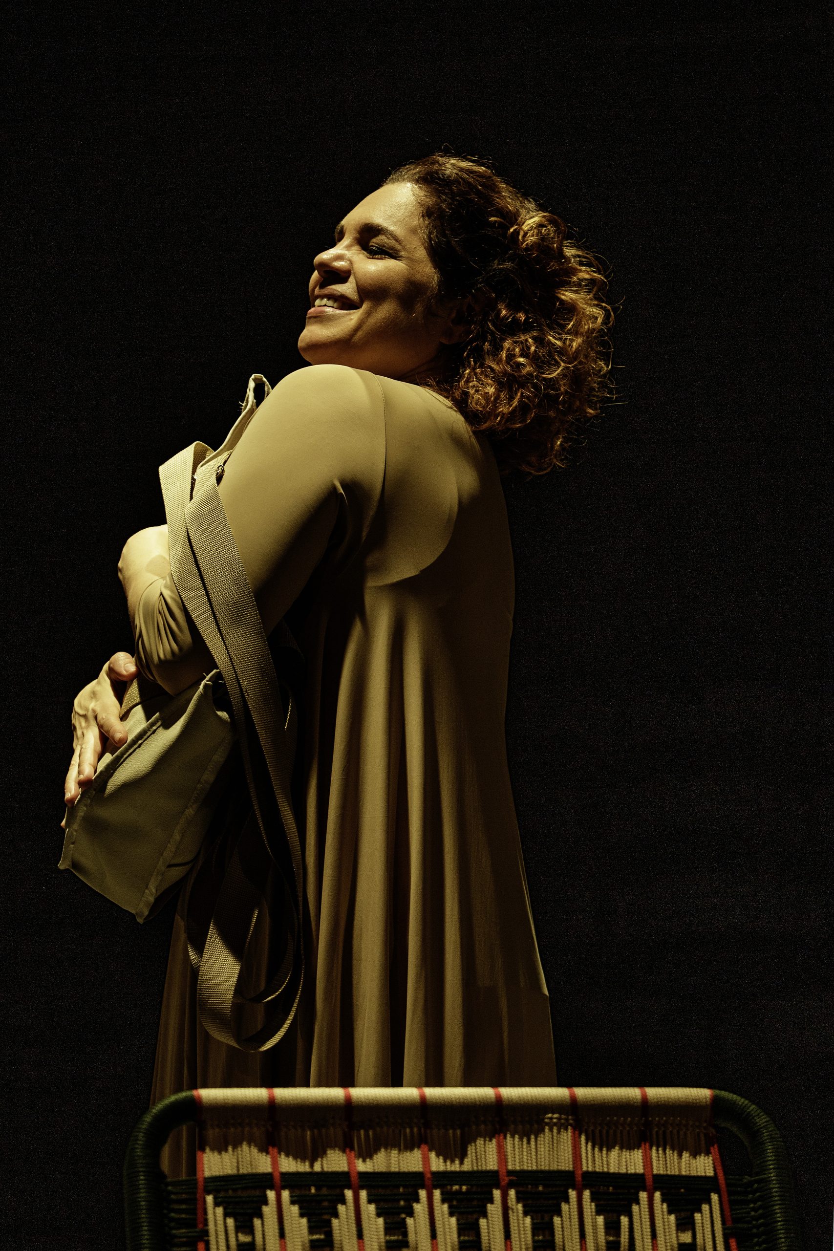 Isabel Teixeira em “JANDIRA - Em Busca do Bonde Perdido”.De: Jandira Martini Direção: Marcos Caruso - Foto de Roberto Setton