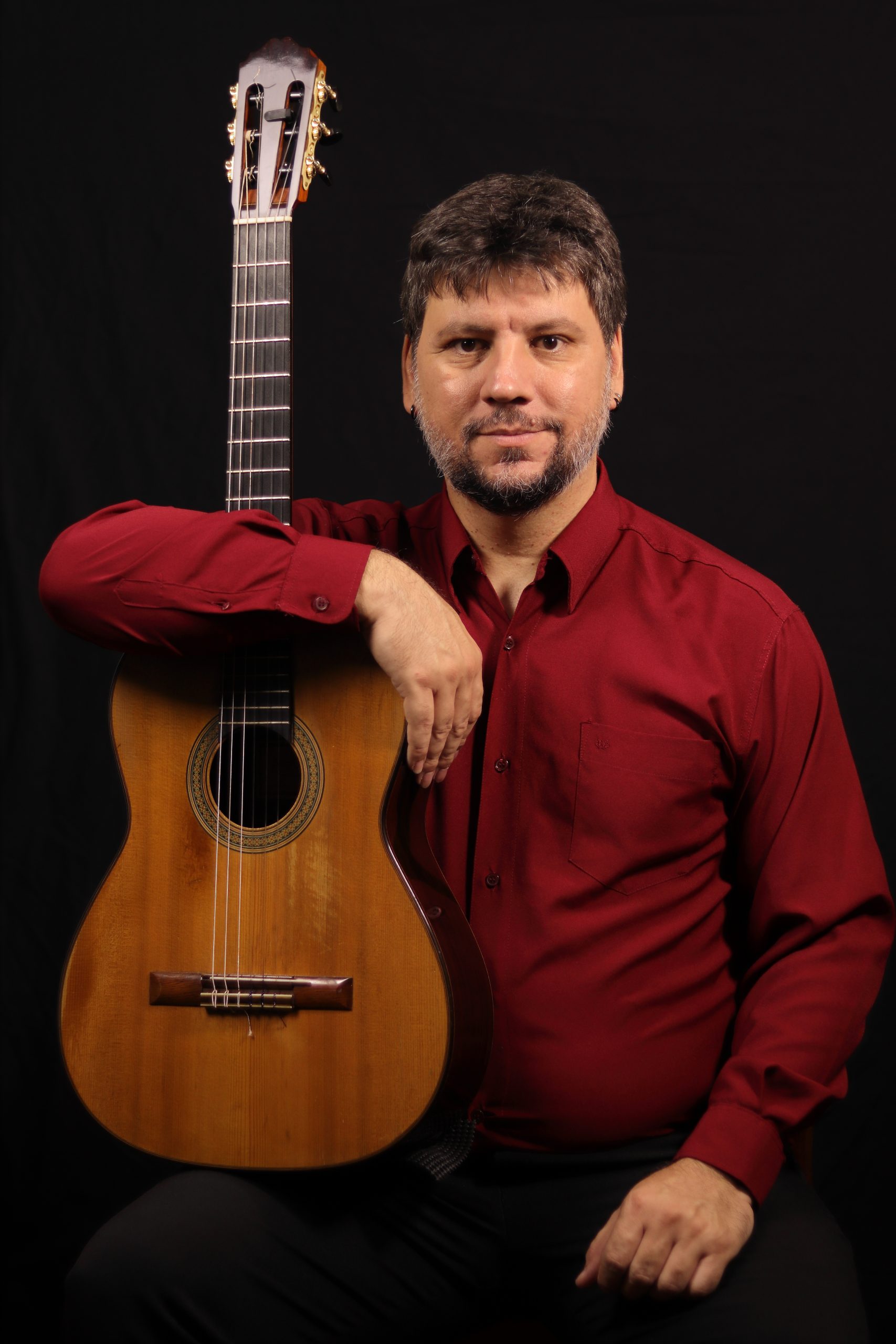 Casa Pacheco Leão apresenta o Duo Quintes & Lima com voz, violão e poesia 7 Marco Lima por Marco Lima