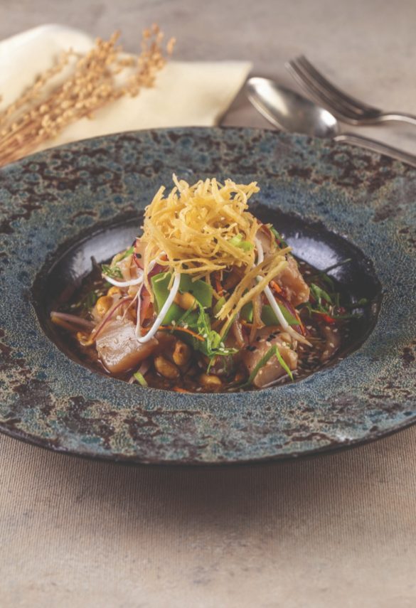 Chef Marco Espinoza lança o livro Manual do ceviche: uma viagem ao Peru guiada por sua receita mais famosa Chef Marco Espinoza lança o livro Manual do ceviche: uma viagem ao Peru guiada por sua receita mais famosa