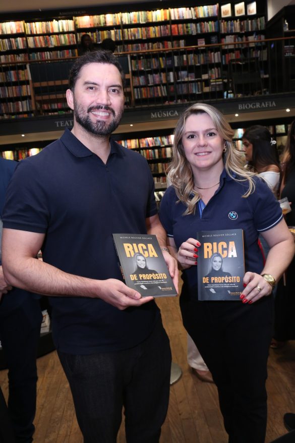 Marcelo Pereira e Fabiana de Cassia