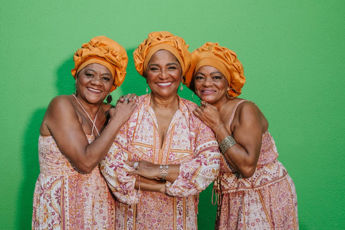 Matriarcas do Samba cantam Candeia 90 anos