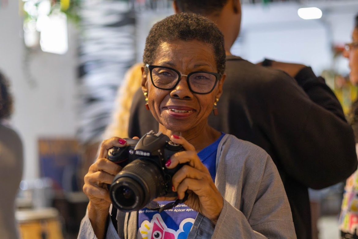 Dia Mundial da Fotografia: projeto social celebra a capacitação de 300 pessoas para o mercado audiovisual