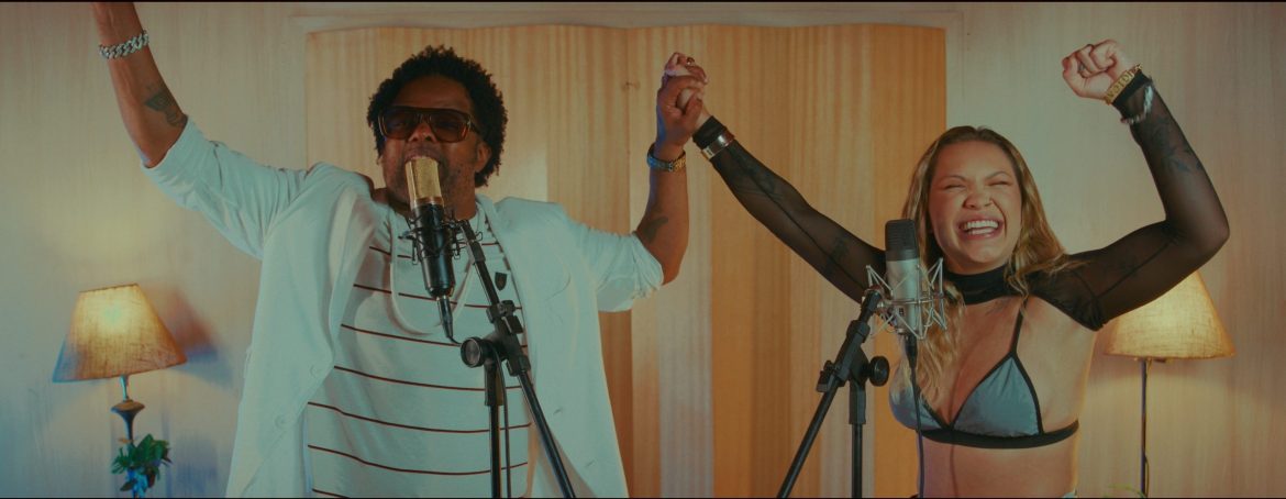 Gica lança “Superação” com participação de Xande de Pilares