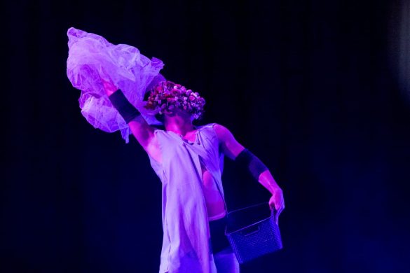 Cena do espetáculo “Doce²”