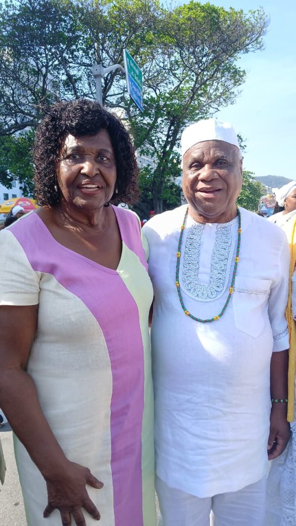 18ª Caminhada em Defesa da Liberdade Religiosa - foto de Zezinho Andrade - Benedita com Ivanir dos Santos