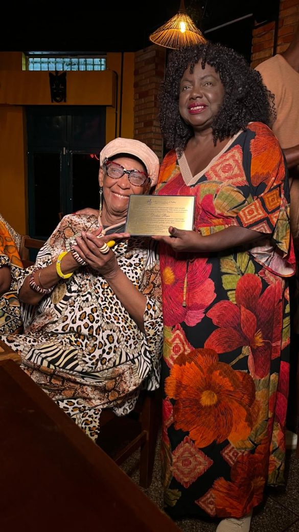 O Dida Bar e Restaurante vestiu-se de festa para celebrar os 70 anos de sua matriarca, Dida Nascimento