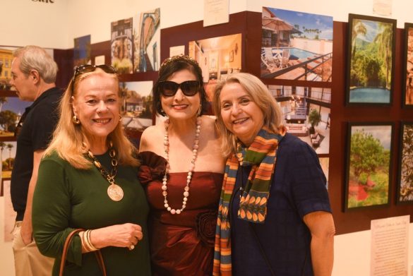 Sueli Lobo Lima ,a cantora Hanna e Constança Carvalho