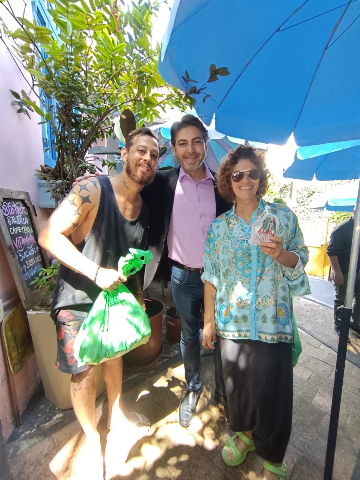A entrega dos saquinhos de São Cosme e Damião