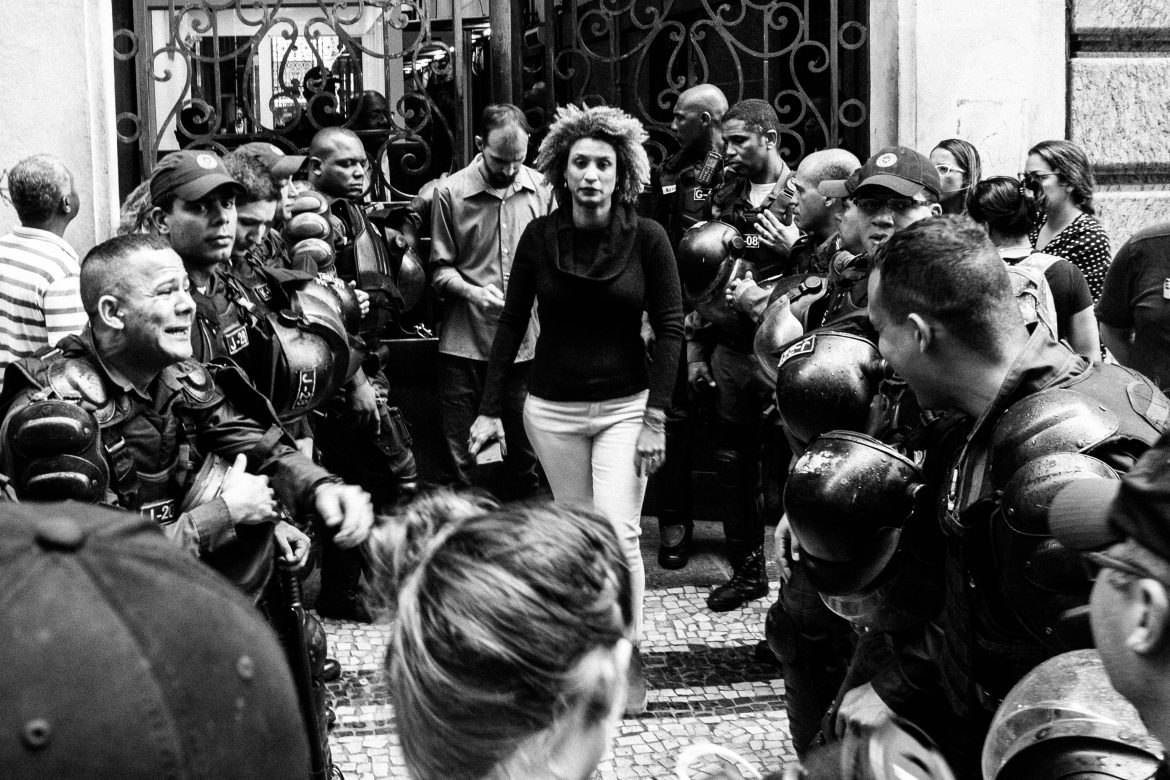 Marielle, flor da resistência - Barbara Dias,