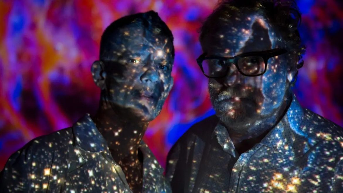 Cabelo e Raul Mourão