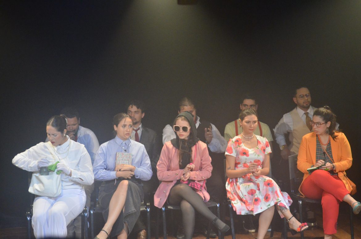 O estranho caso do assassinato de Carmen Santiago