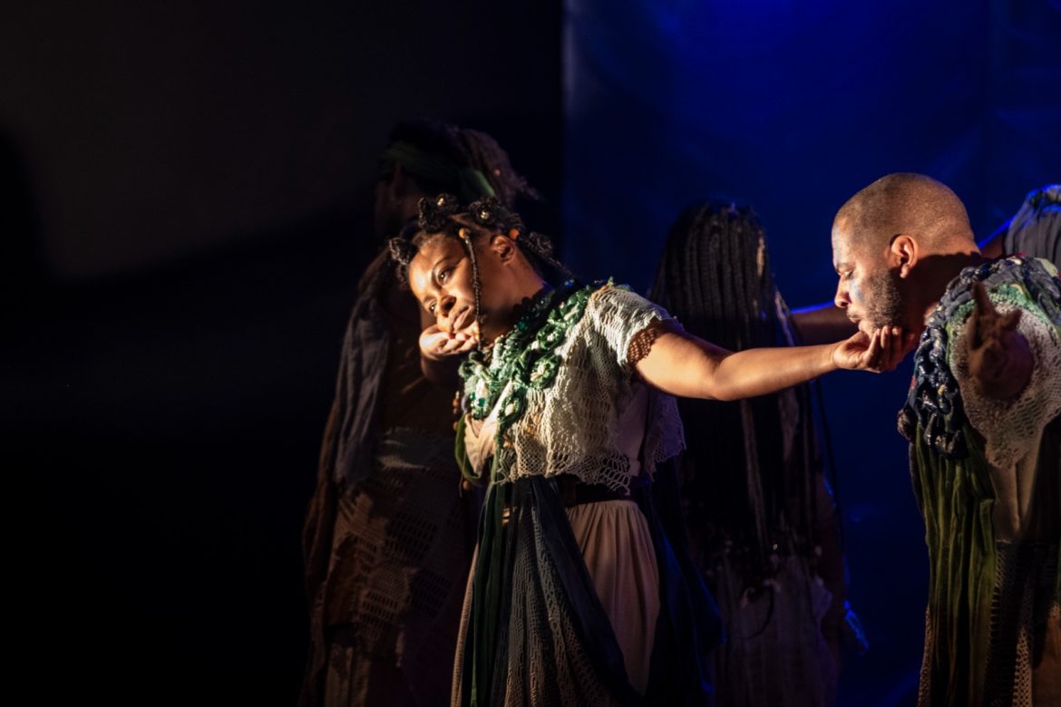 Antes que me contem outras histórias - foto: Josélia Frasão