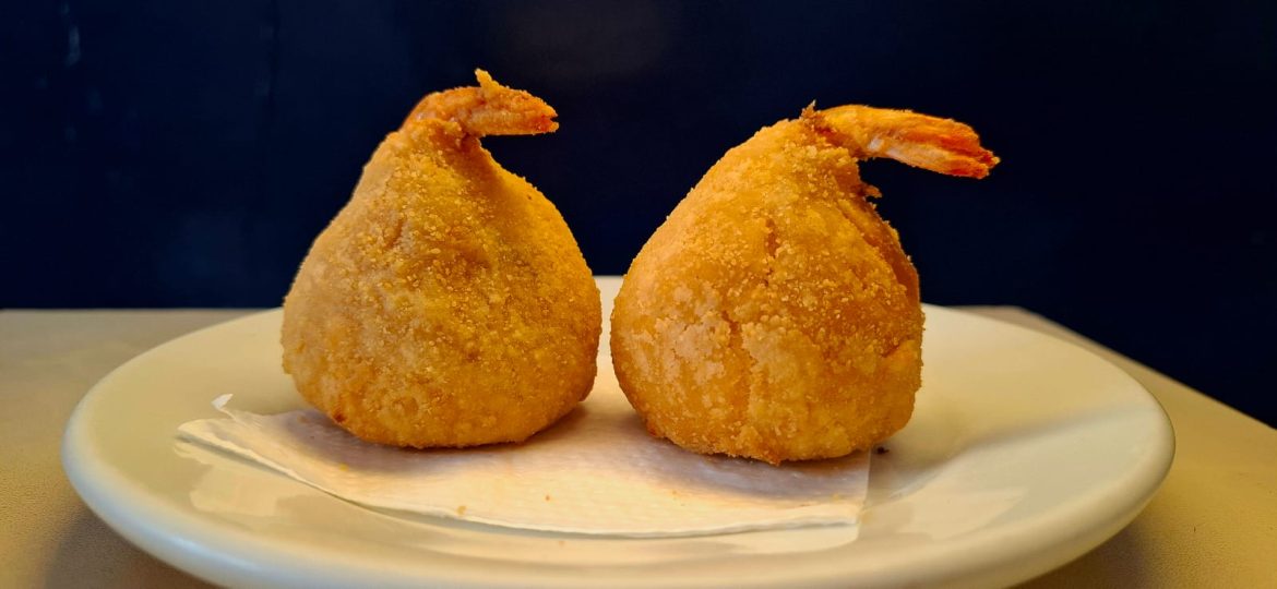Coxinha de camarão – Foto: João Fraga Coxinha de camarão - Foto: João Fraga