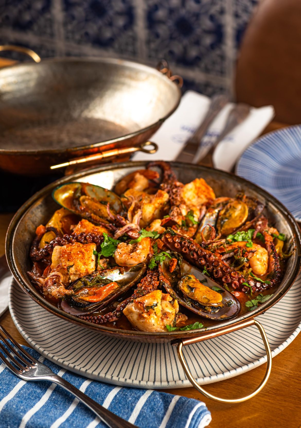 Cataplana de Marisco à Algarvia - Foto: Tomás Vélez