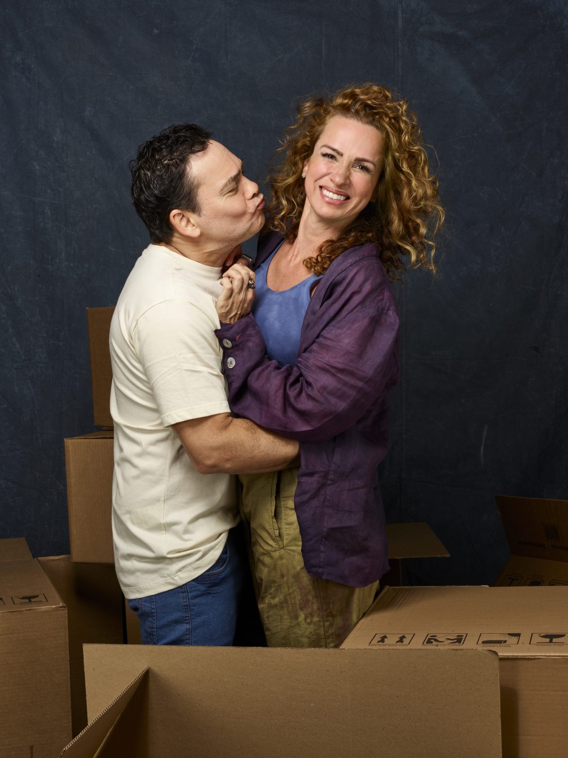 Ela, e Algumas Histórias