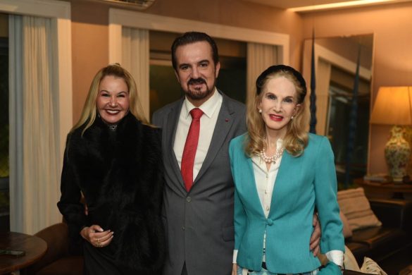 Viviane Fernandes ,Sérgio Chamone e baronesa Diana Macedo Viviane Fernandes ,Sérgio Chamone e baronesa Diana Macedo