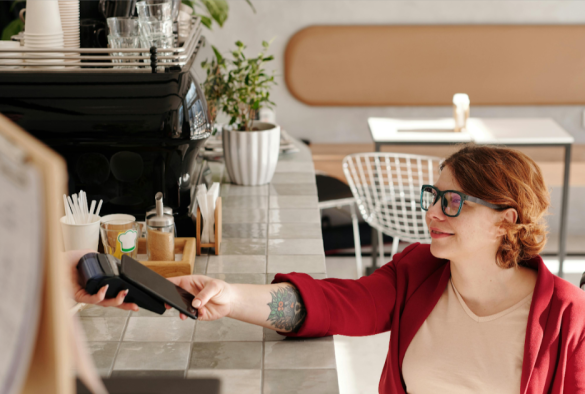 Maquininha simples e eficiente: como funciona a Point Mini e o que ela oferece para pequenos negócios