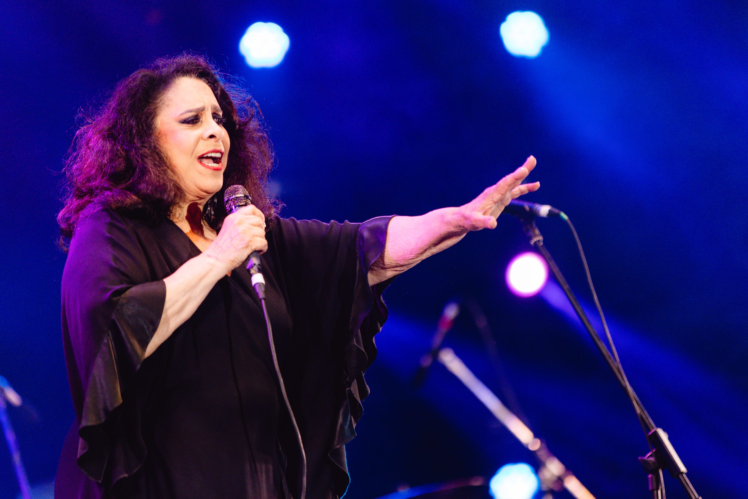 Álbum “As Várias Pontas de uma Estrela (Ao Vivo no Coala)”, chega às plataformas nesta sexta, dia 17 de outubro 7 Gal Costa - Foto: Roncca