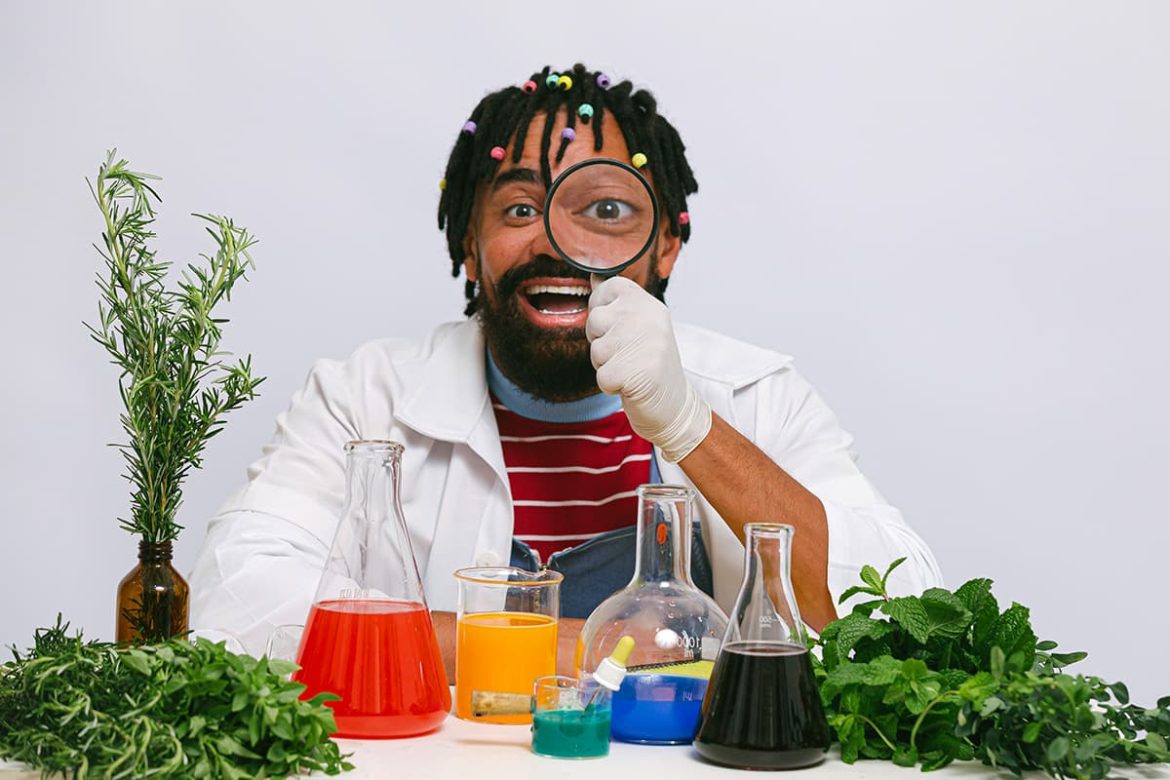 O Pequeno Cientista Preto O Pequeno Cientista Preto
