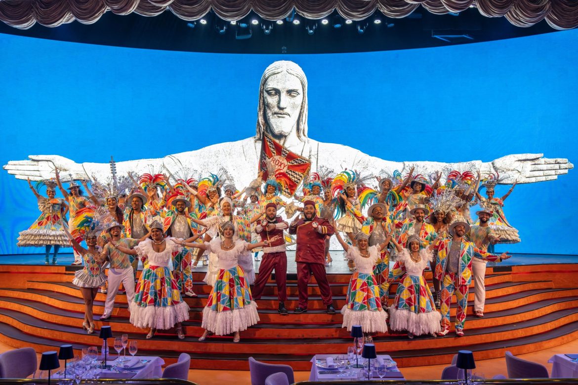 Roxy Dinner Show - Foto: Tomas Rangel