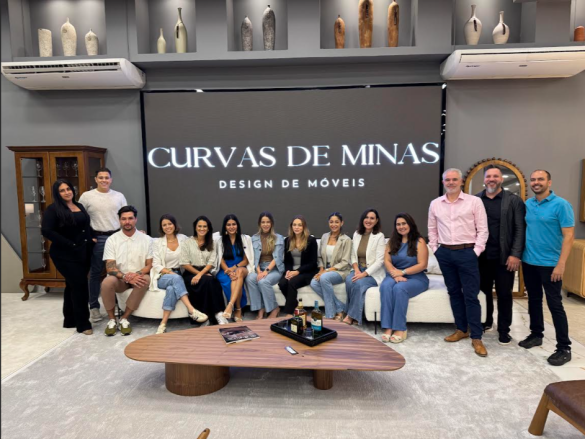 Curvas de Minas recebe grupo de arquitetos