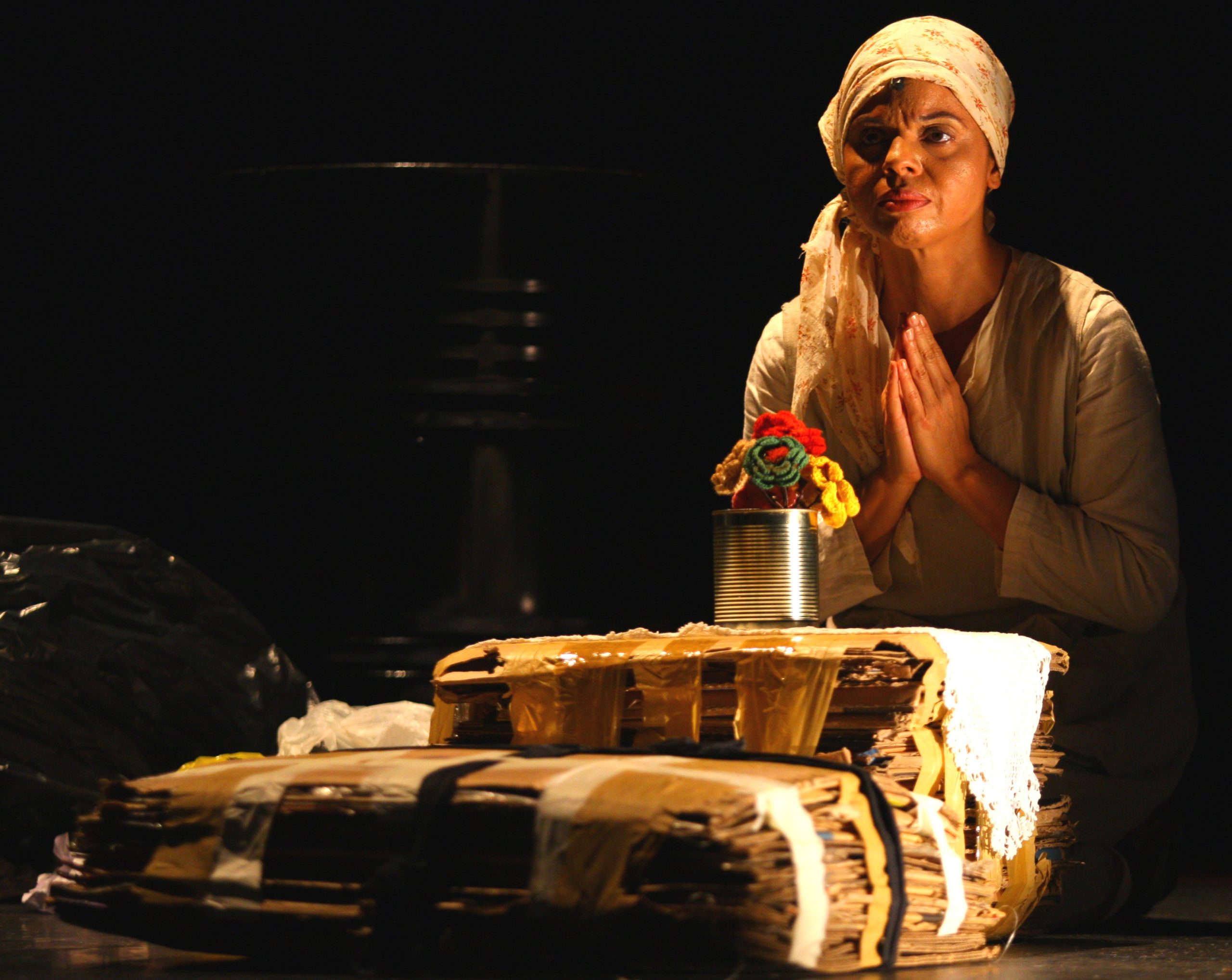 Carolina Maria de Jesus, Diário de Bitita - Atriz Andreia Ribeiro - Foto: Nilse Martins.