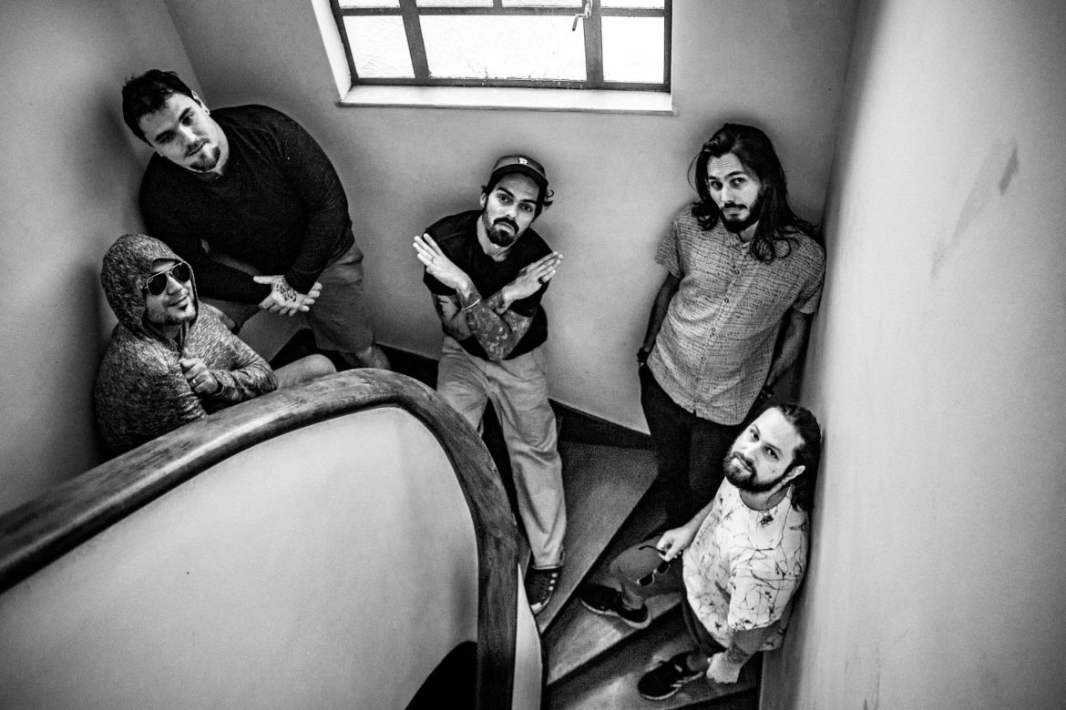 Clássicos do Pearl Jam ganham versão sinfônica no Teatro Riachuelo Rio