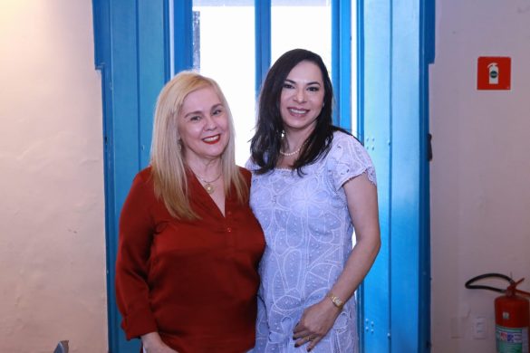 Sylvia FAILLACE e Marisa Araujo Sylvia FAILLACE e Marisa Araujo