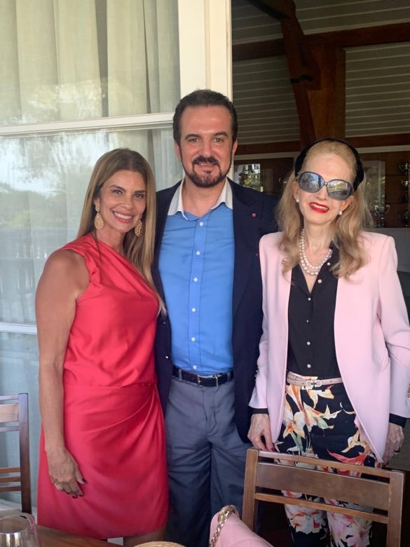 Carla Pimentel com Sérgio Chamone e Diana Macedo