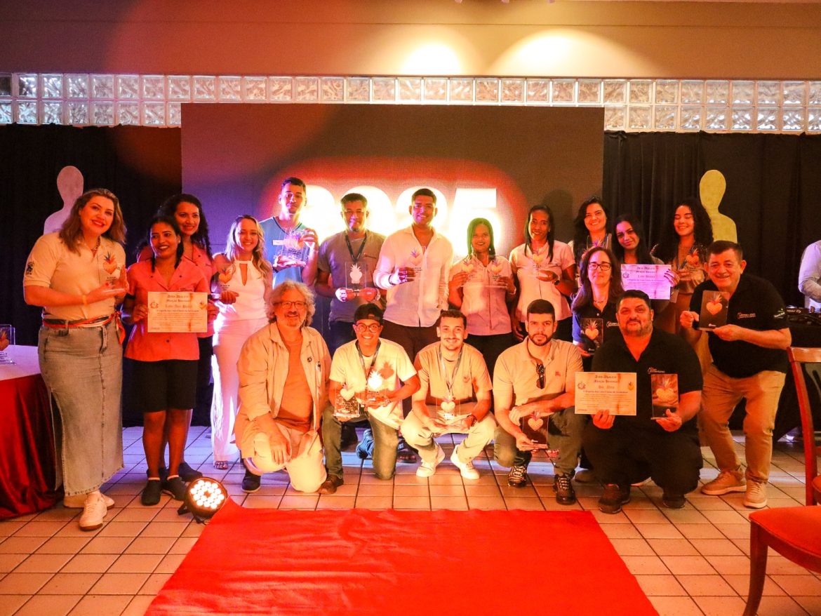 Arco-Troféu Abacaxi