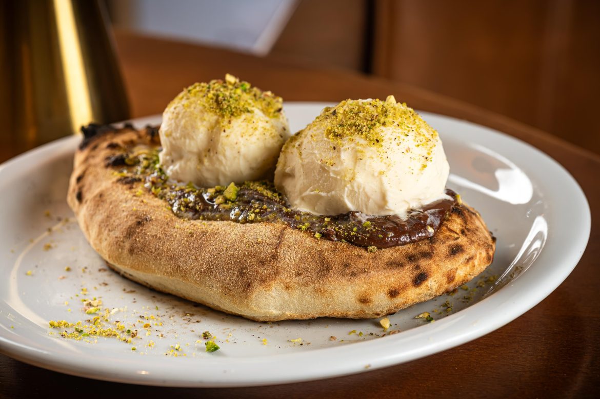 Oggi Pizza Napoletana - Delizia al Gelato e Nutella - Foto: Tomás Vélez