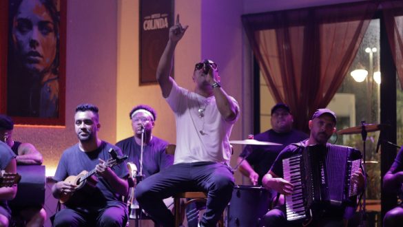 Maria Beltrão, Thiago Oliveira e Talitha Morete caem no samba nesta segunda-feira (15) Maria Beltrão, Thiago Oliveira e Talitha Morete caem no samba nesta segunda-feira (15)