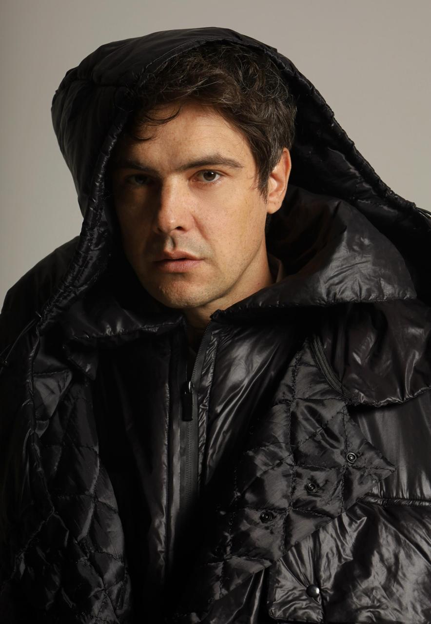 Ator Sergio Guizé participará de homenagem a Paulo César Pereio (Foto: Sergio Santoian)