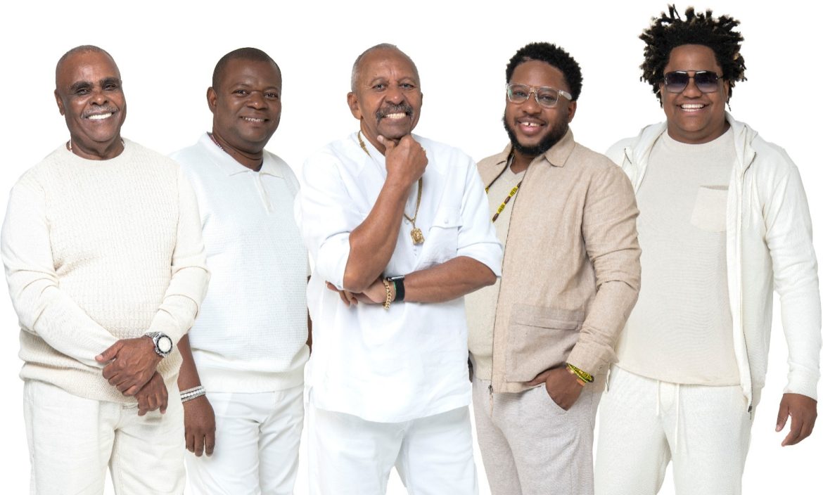 Pré-Reveillon do Casarão do Firmino com o Grupo Fundo de Quintal