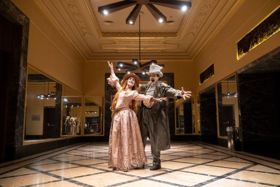 Bastidores do Teatro Riachuelo Rio serão abertos ao público em mais uma ediçao da visita teatralizada