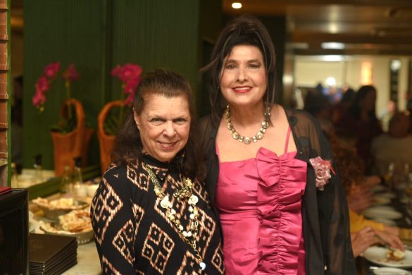 A cantora Hanna e Vanda Klabin