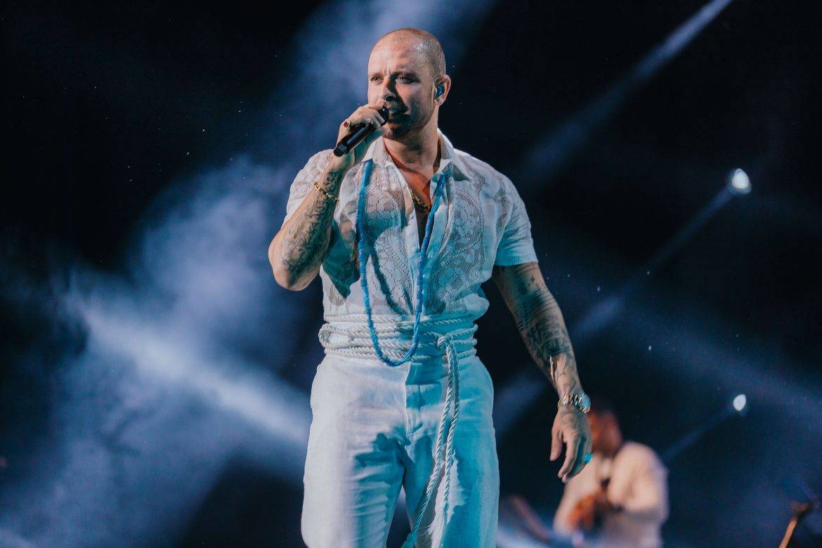 Diogo Nogueira palco - Foto; Lilio Oliveira